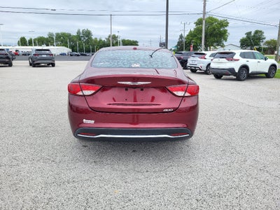 2015 Chrysler 200 Limited