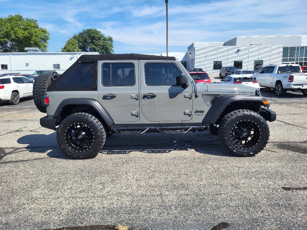 2022 Jeep Wrangler Unlimited Sport