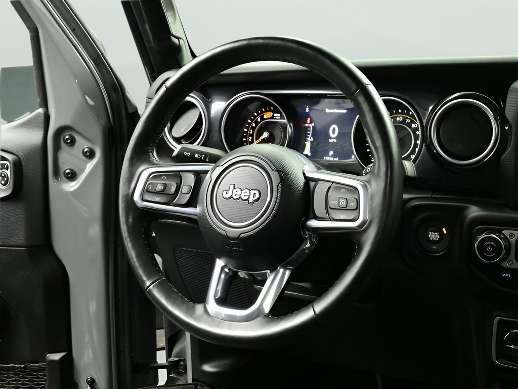 2023 Jeep Wrangler Sahara Altitude