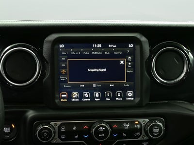 2023 Jeep Wrangler Sahara Altitude