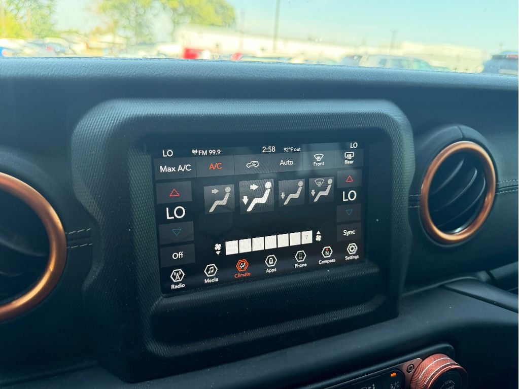 2019 Jeep Wrangler Sahara