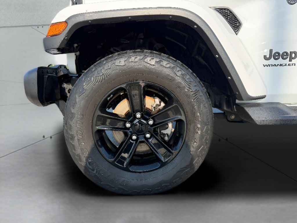 2023 Jeep Wrangler Sahara Altitude