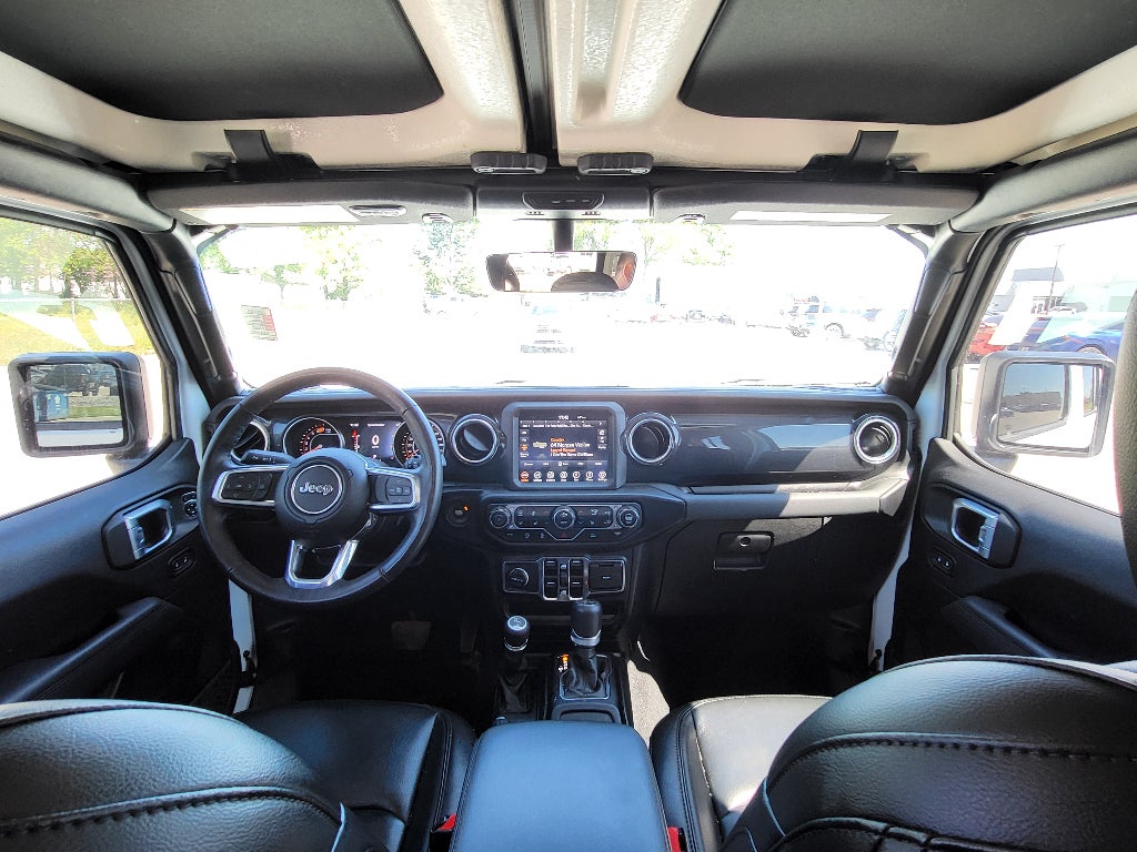 2023 Jeep Wrangler Sahara Altitude