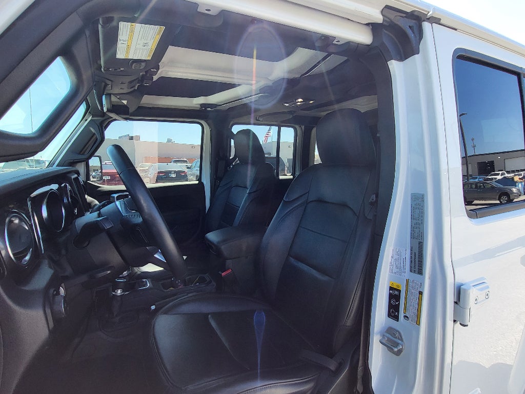 2023 Jeep Wrangler Sahara Altitude