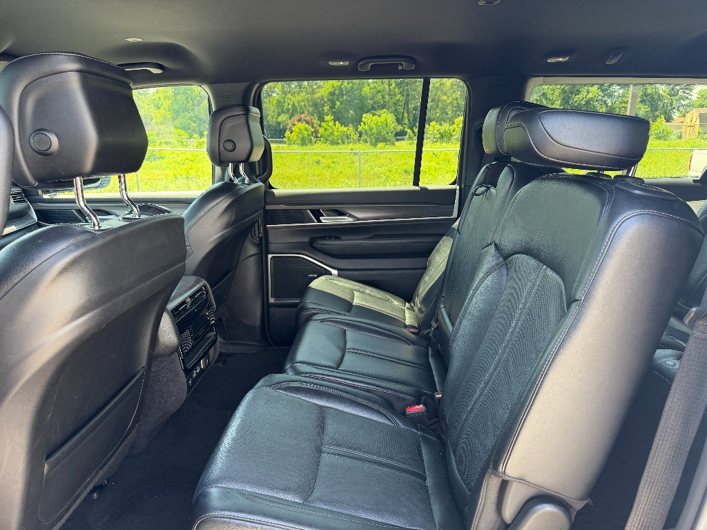 2024 Jeep Wagoneer L Series II
