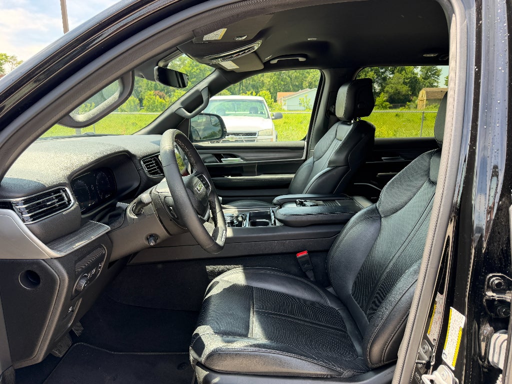 2024 Jeep Wagoneer L Series II