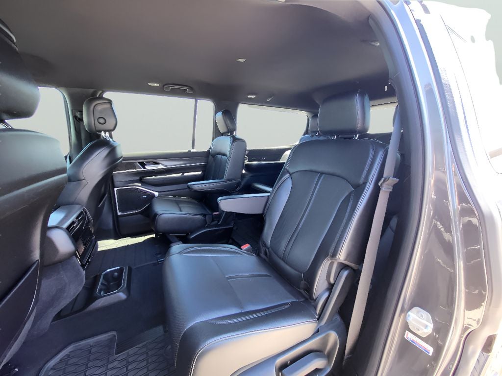 2024 Jeep Wagoneer Series III