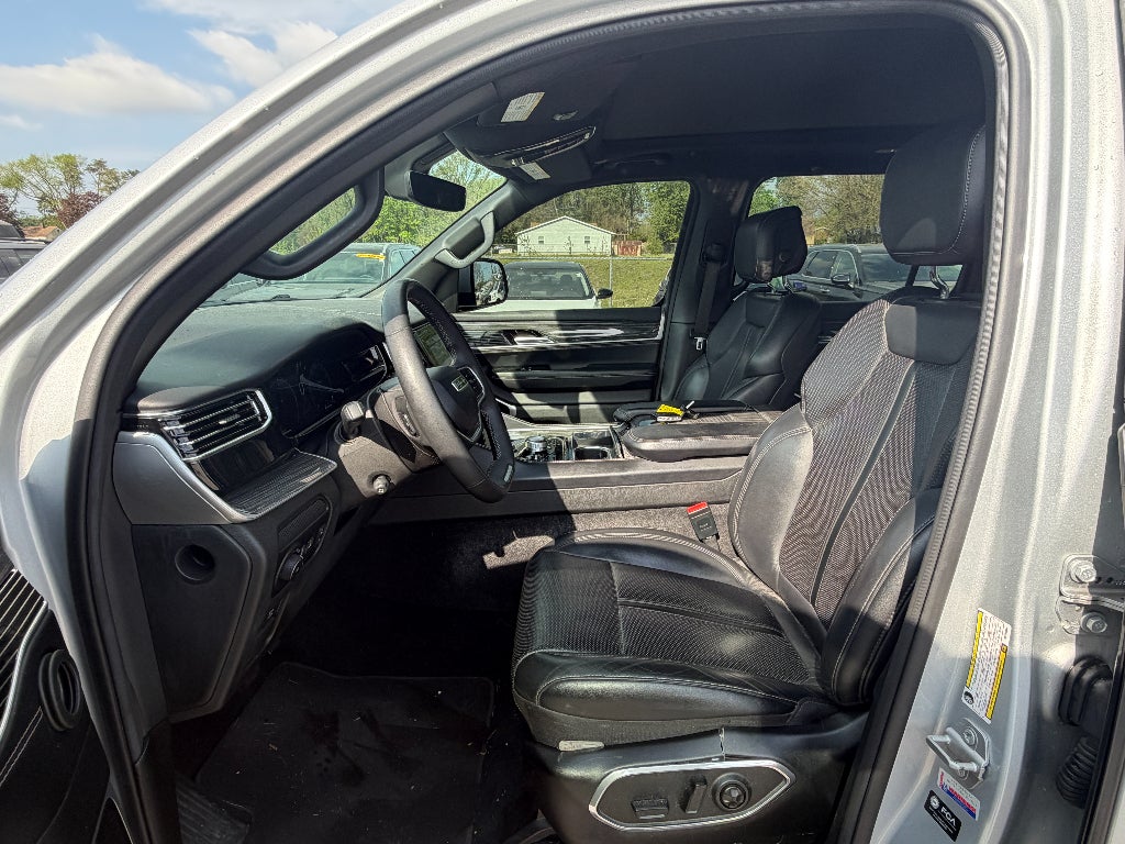 2022 Jeep Wagoneer Series III
