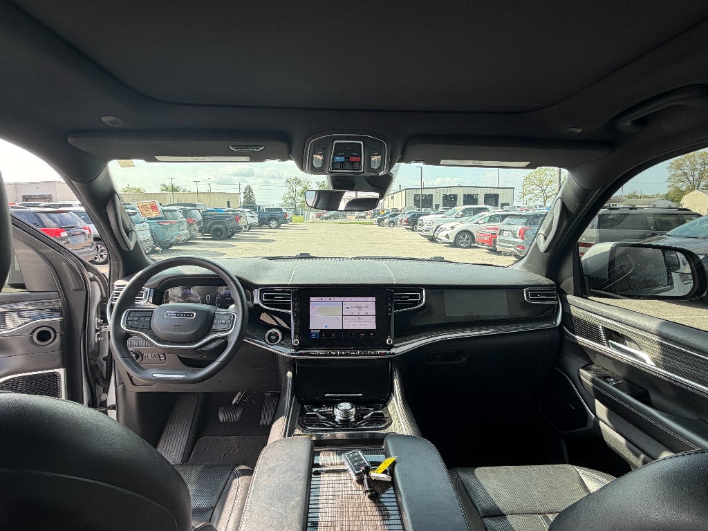 2022 Jeep Wagoneer Series III