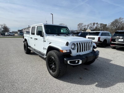 2022 Jeep Gladiator Overland