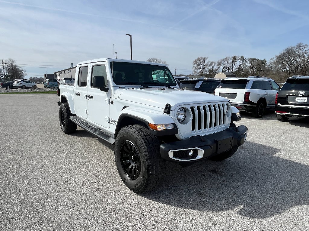 2022 Jeep Gladiator Overland
