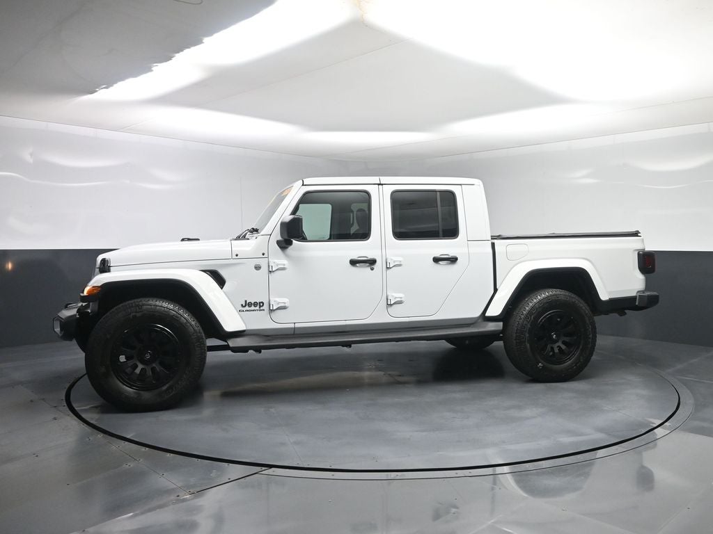 2022 Jeep Gladiator Overland