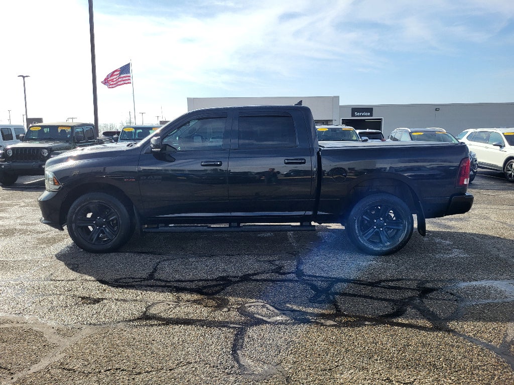 2016 RAM 1500 Sport