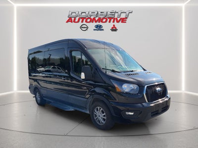 2024 Ford Transit Wagon XLT