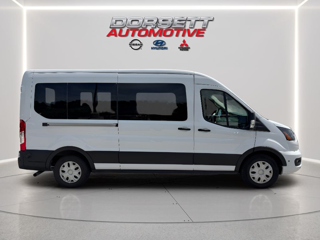 2024 Ford Transit Wagon XLT