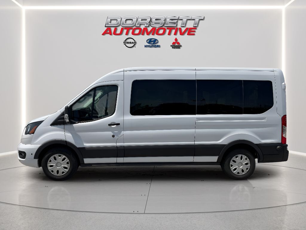 2024 Ford Transit Wagon XLT