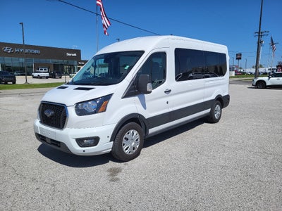 2024 Ford Transit Wagon XLT