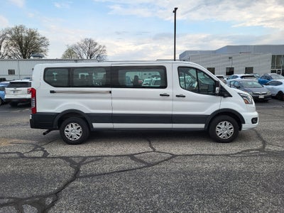 2023 Ford Transit Wagon XLT