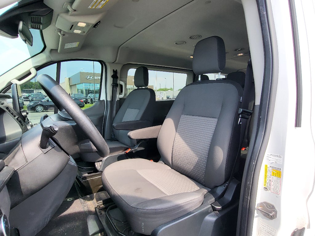 2021 Ford Transit Wagon XLT
