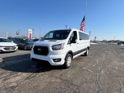2024 Ford Transit Wagon XLT