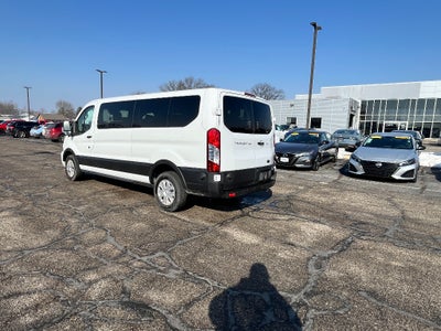 2024 Ford Transit Wagon XLT