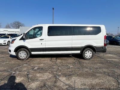 2024 Ford Transit Wagon XLT