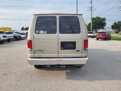 2012 Ford Econoline Wagon XLT