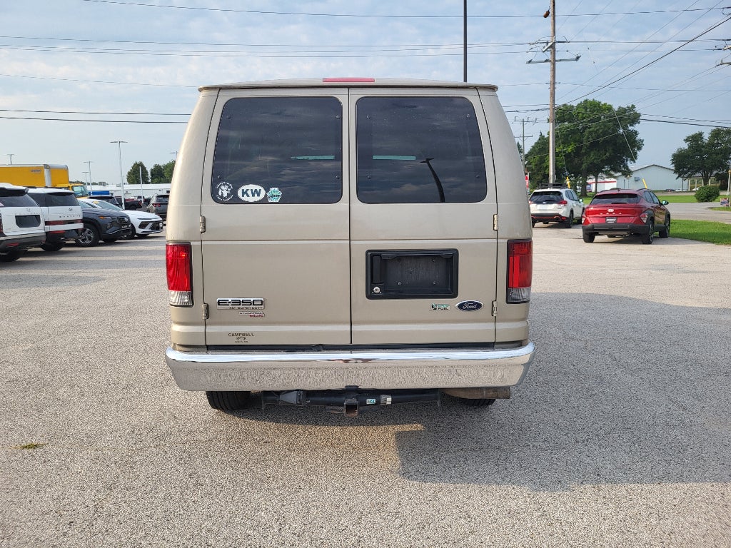 2012 Ford Econoline Wagon XLT