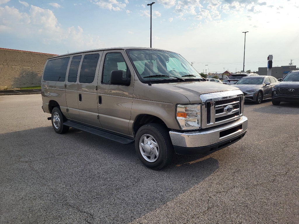 2012 Ford Econoline Wagon XLT