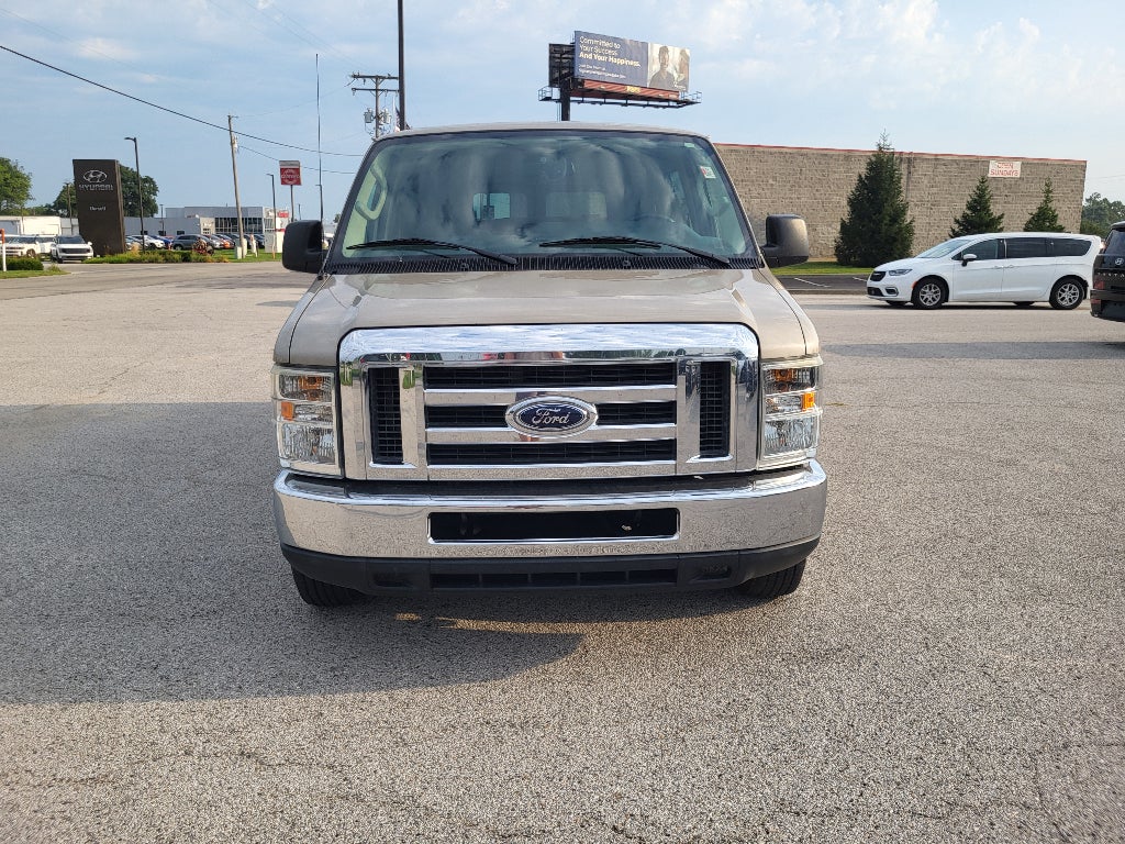 2012 Ford Econoline Wagon XLT