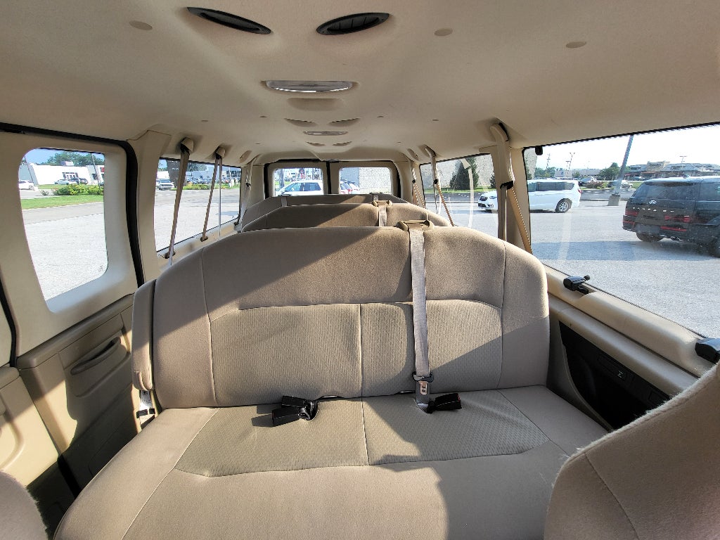 2012 Ford Econoline Wagon XLT