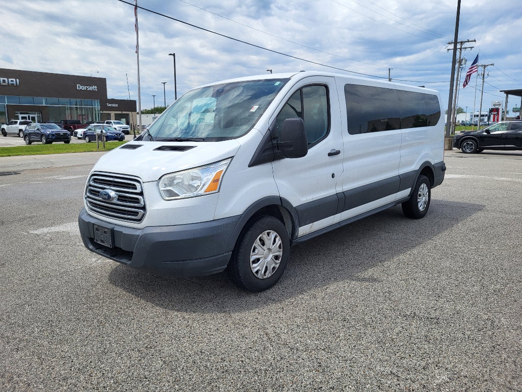 2016 Ford Transit Wagon XLT