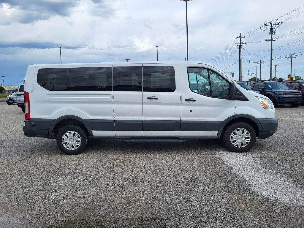 2016 Ford Transit Wagon XLT