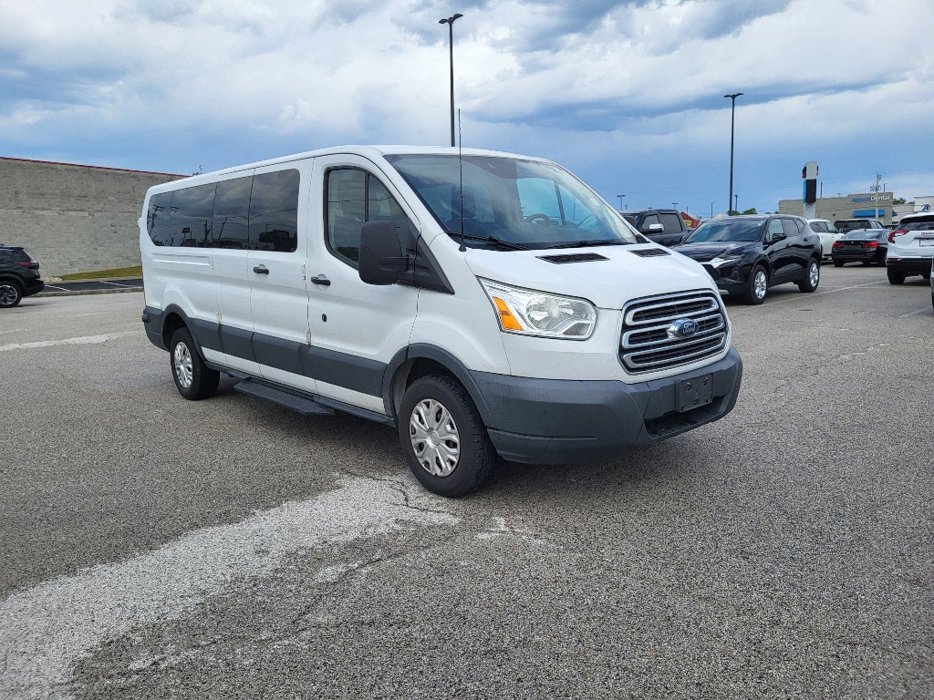 2016 Ford Transit Wagon XLT