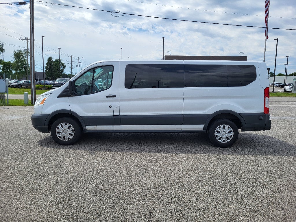 2016 Ford Transit Wagon XLT