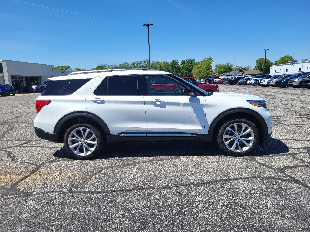 2023 Ford Explorer Platinum