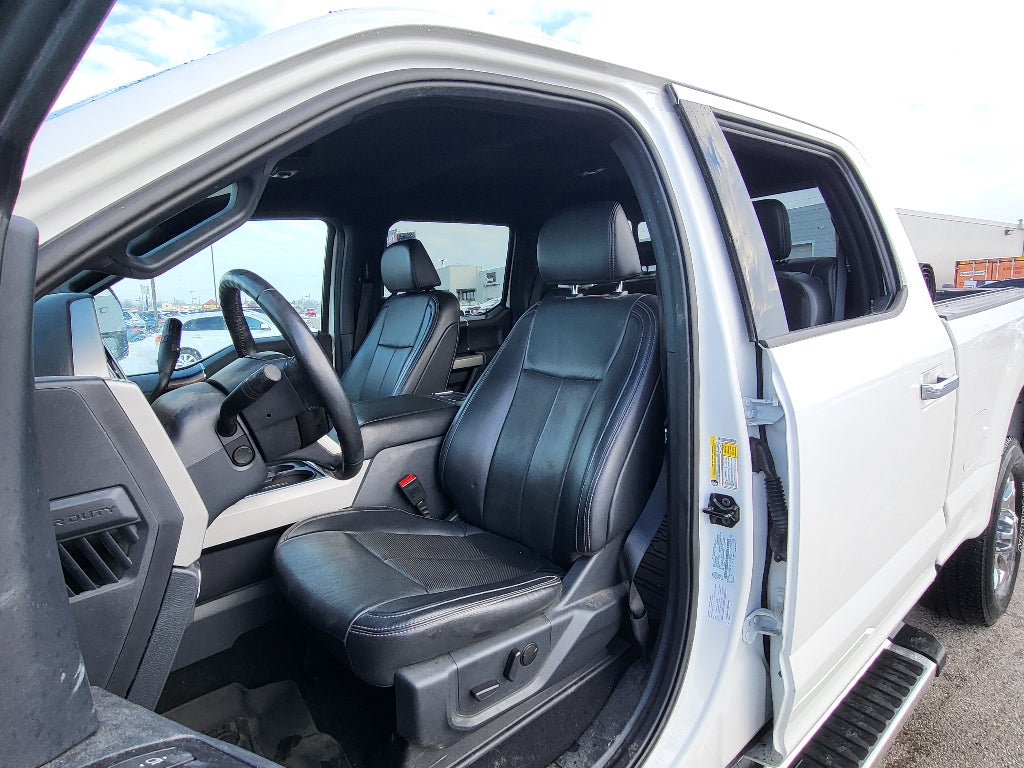 2022 Ford F-350 LARIAT