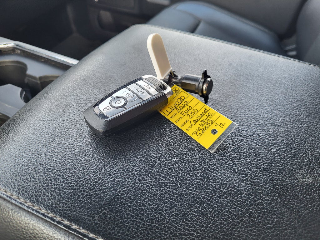 2022 Ford F-350 LARIAT