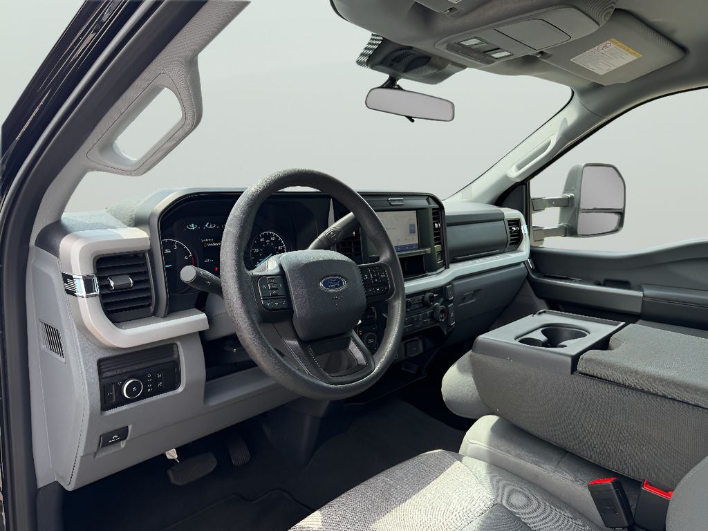 2026 Ford F-350 XLT