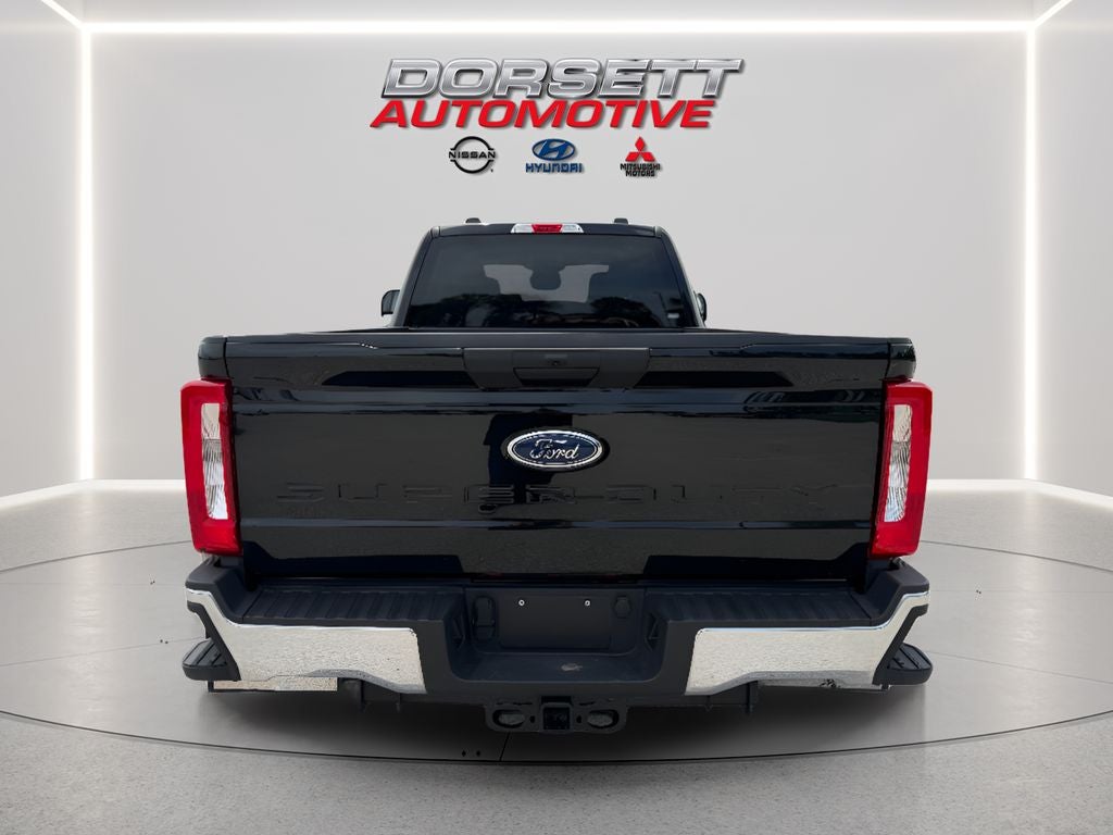 2026 Ford F-350 XLT