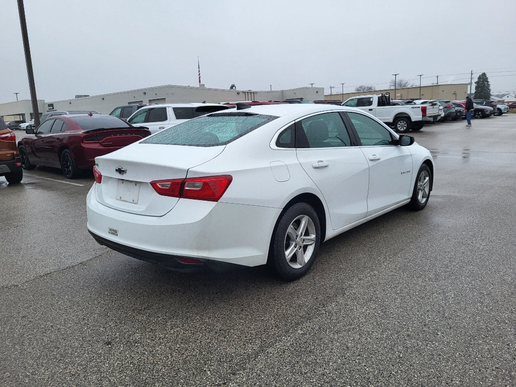 2021 Chevrolet Malibu LS