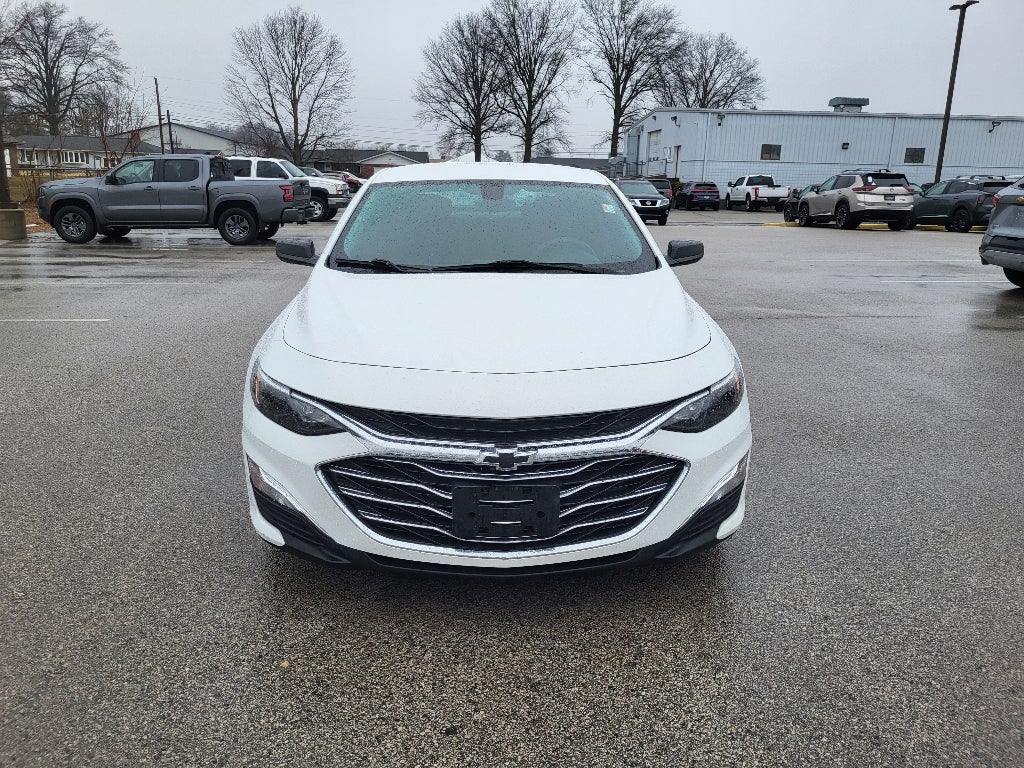 2021 Chevrolet Malibu LS