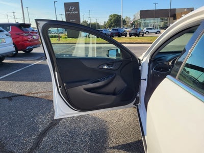 2025 Chevrolet Malibu LT