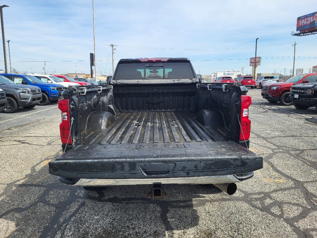 2022 Chevrolet Silverado LT