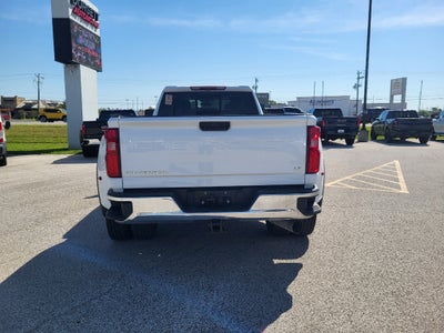 2022 Chevrolet Silverado LT
