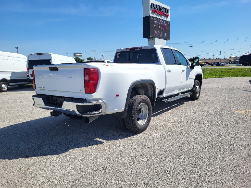 2022 Chevrolet Silverado LT