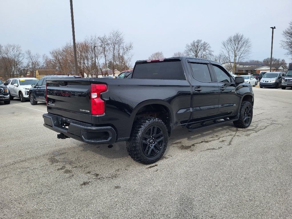 2023 Chevrolet Silverado Custom