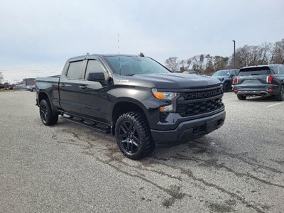 2023 Chevrolet Silverado Custom