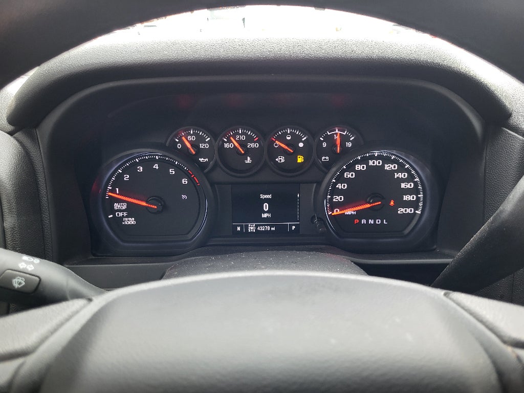 2023 Chevrolet Silverado Custom