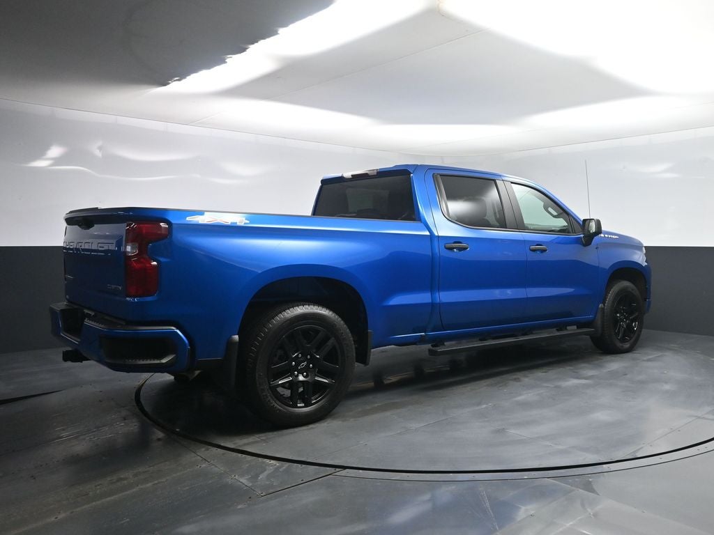 2023 Chevrolet Silverado Custom